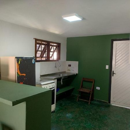 Kyrios Flats Bed & Breakfast Маресиас Екстериор снимка