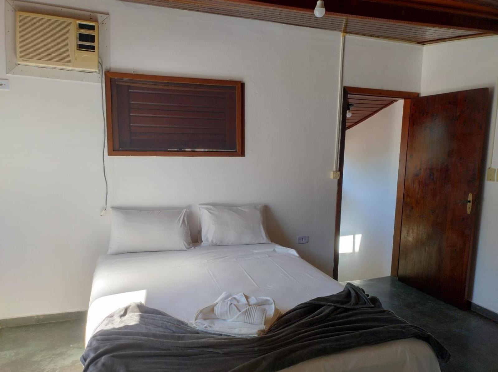 Kyrios Flats Bed & Breakfast Маресиас Екстериор снимка